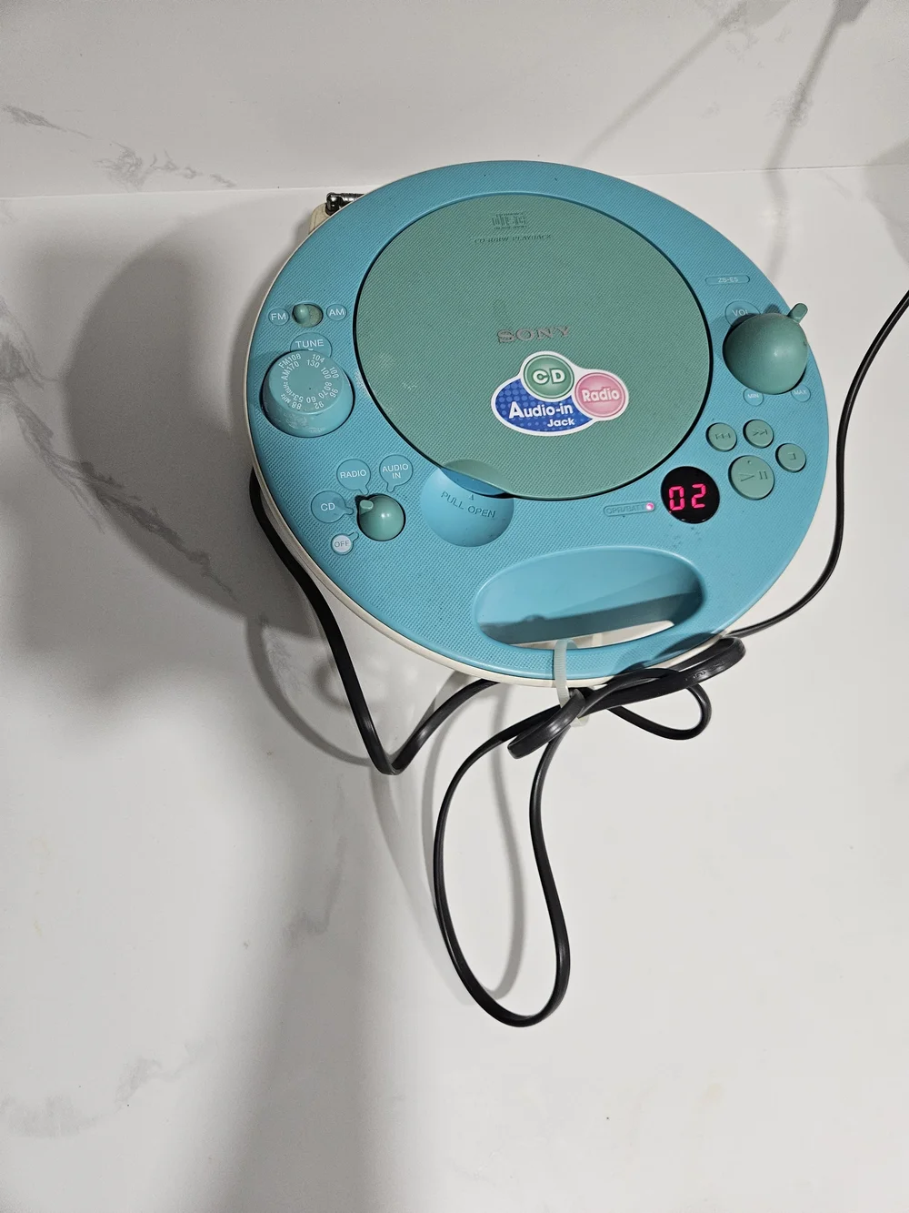 Sony ZS-E5 CD CD-R/RW Player AM FM Radio MP3 AUX - Tested Working Great!